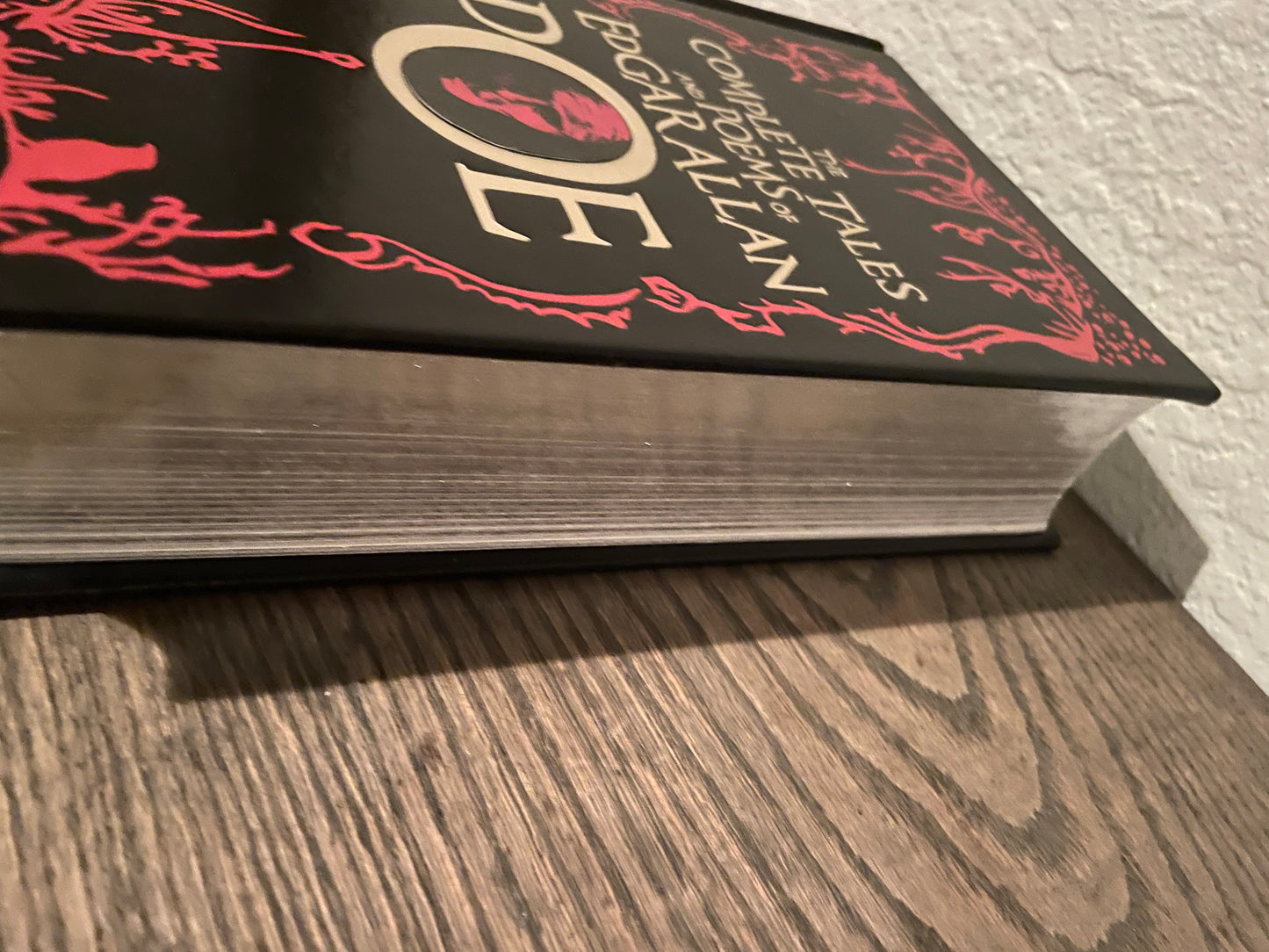 The Complete Tales and Poems of Edgar Allan Poe